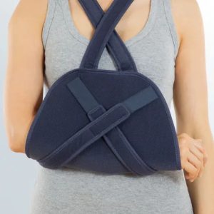 Medi Shoulder Sling orteza do rotacji wewnętrznej odchylenie 0° Medi